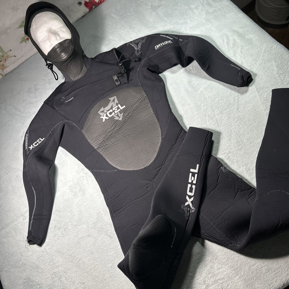 Xcel Hooded Full Body Wetsuit Mens Small Drylock Surfing Scuba Diving Diver